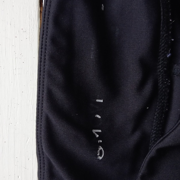 Move workout capris - Picture 7 of 10